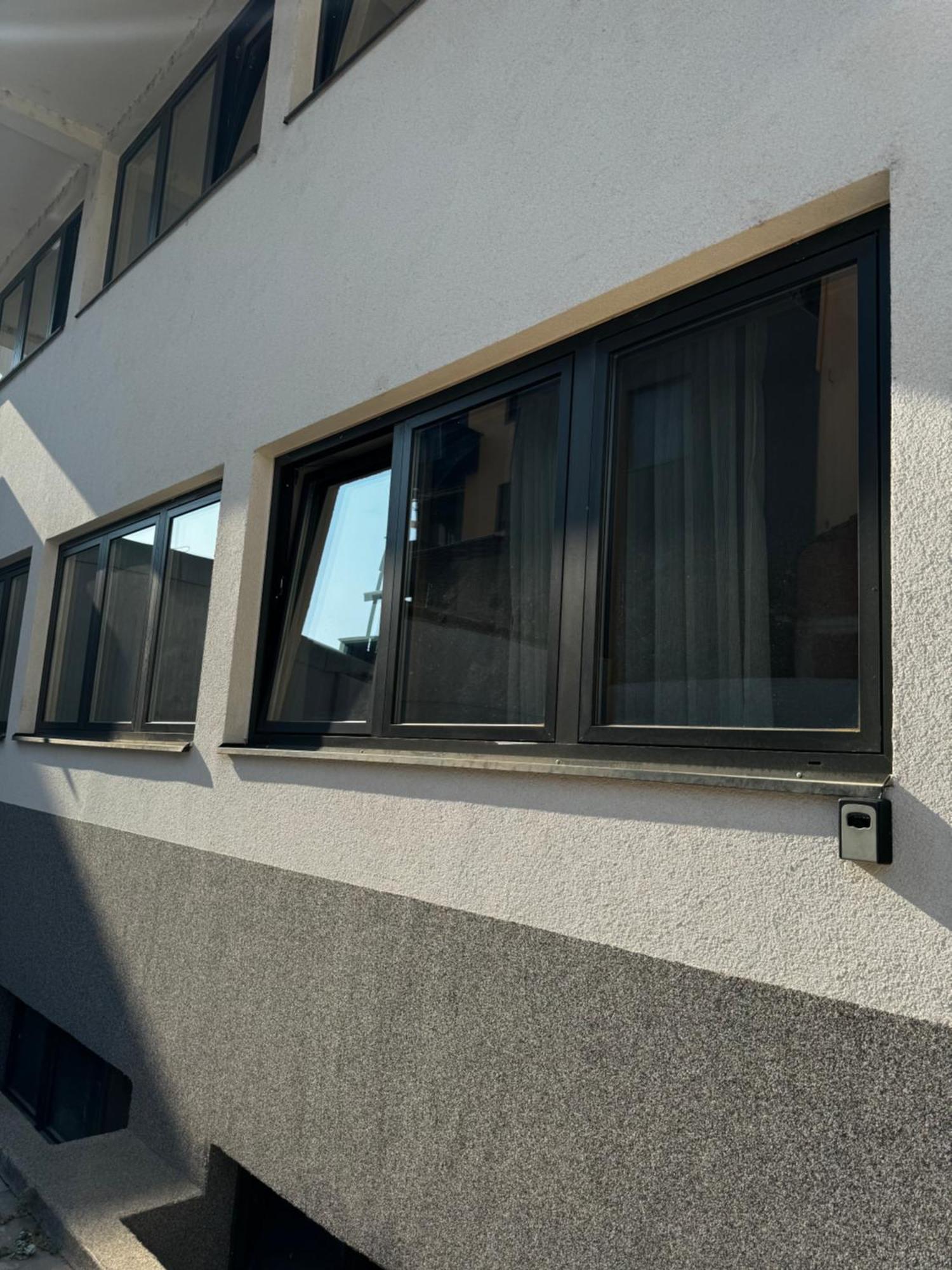 Mar Residence 14 Nis Luaran gambar