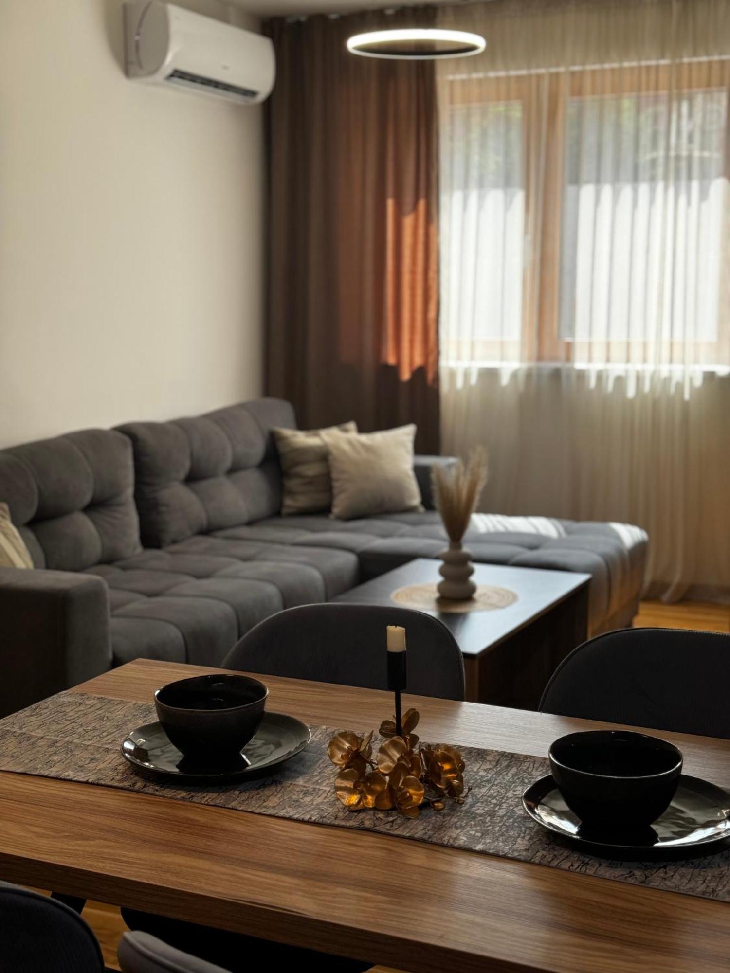 Mar Residence 14 Nis Luaran gambar