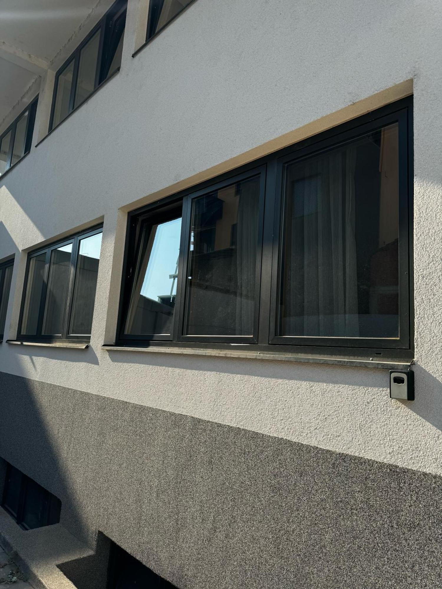 Mar Residence 14 Nis Luaran gambar