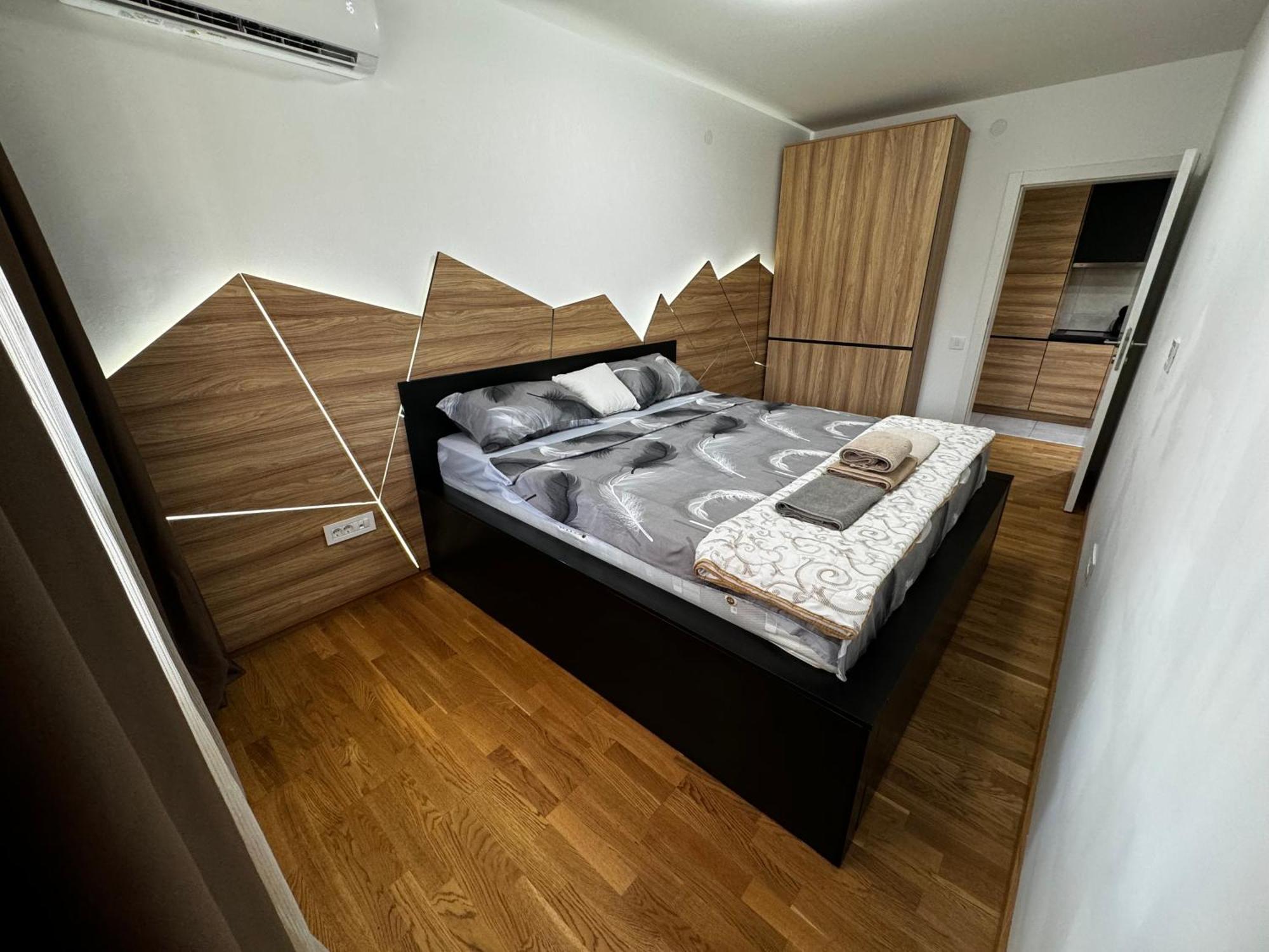 Mar Residence 14 Nis Luaran gambar