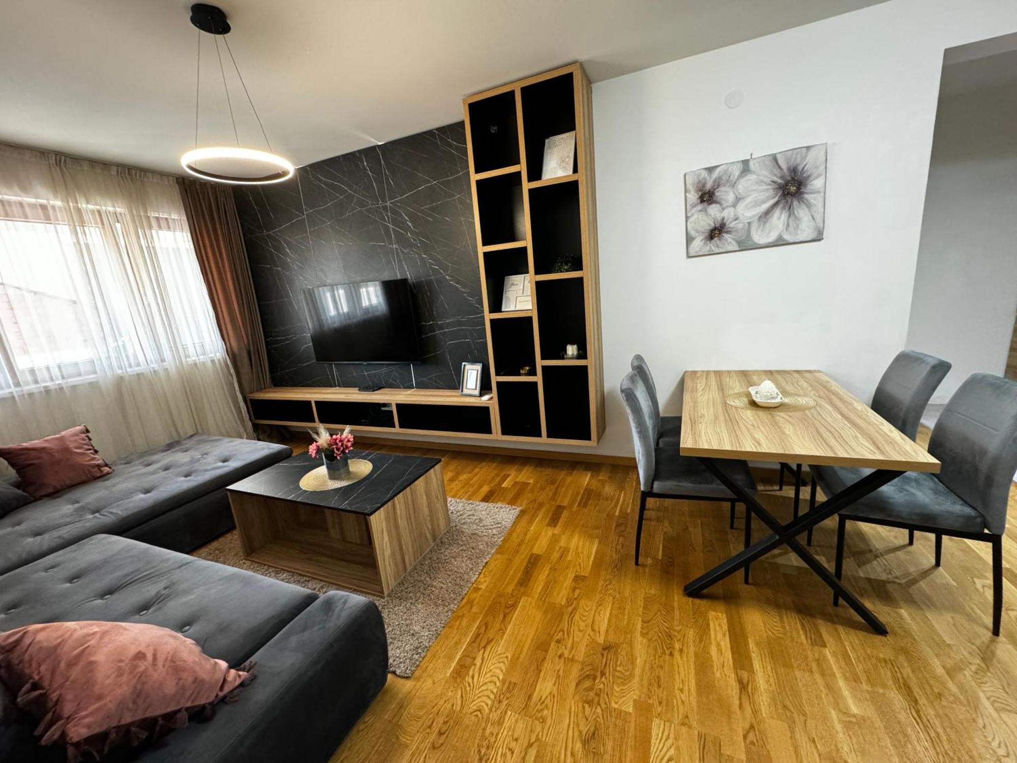 Mar Residence 14 Nis Luaran gambar
